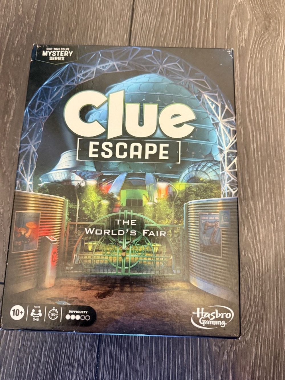 CLUE "Worlds Fair" board game